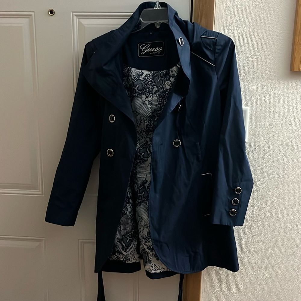 Guess Size L trench coat (2013)